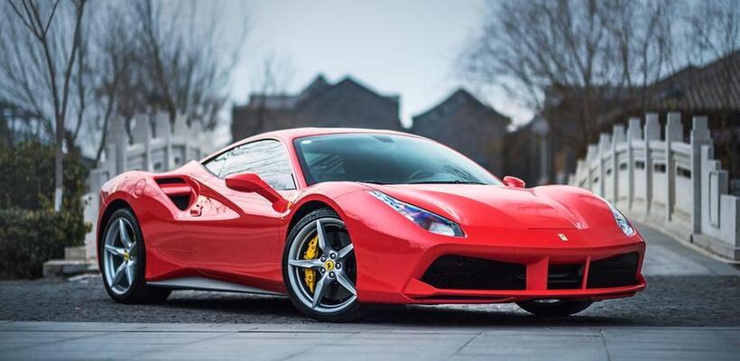 Αγορές Ferrari με Bitcoin και στην Ευρώπη