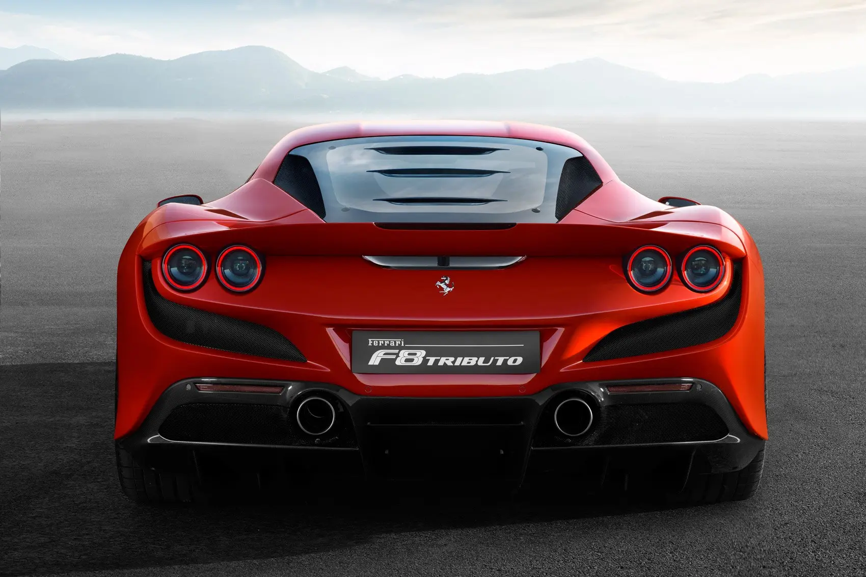 Η νέα Ferrari F8 Tributo στην Διεθνή Έκθεση Αυτοκινήτου της Γενεύης (pics)