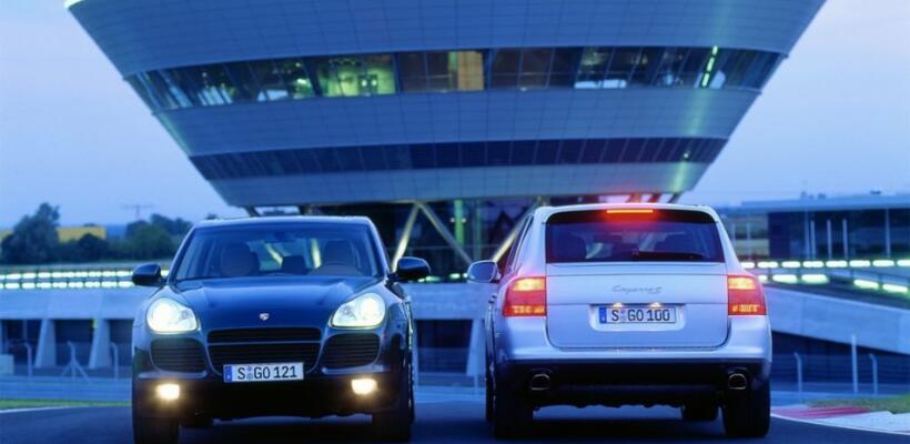 Το SUV της Porsche γιορτάζει την επέτειό του