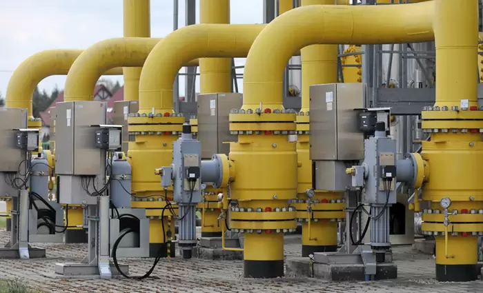 Καταγγελίες ότι Shell-TotalEnergies πωλούν φυσικό αέριο της Ρωσίας