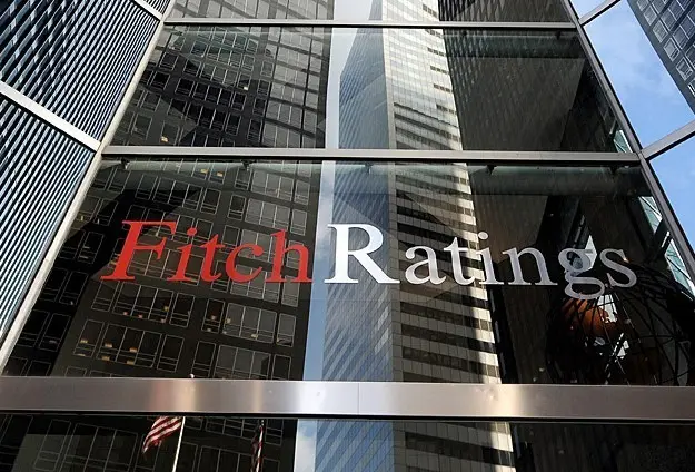 Fitch: Ούριος άνεμος για την κυπριακή οικονομία - Αναβάθμιση σε BBB+