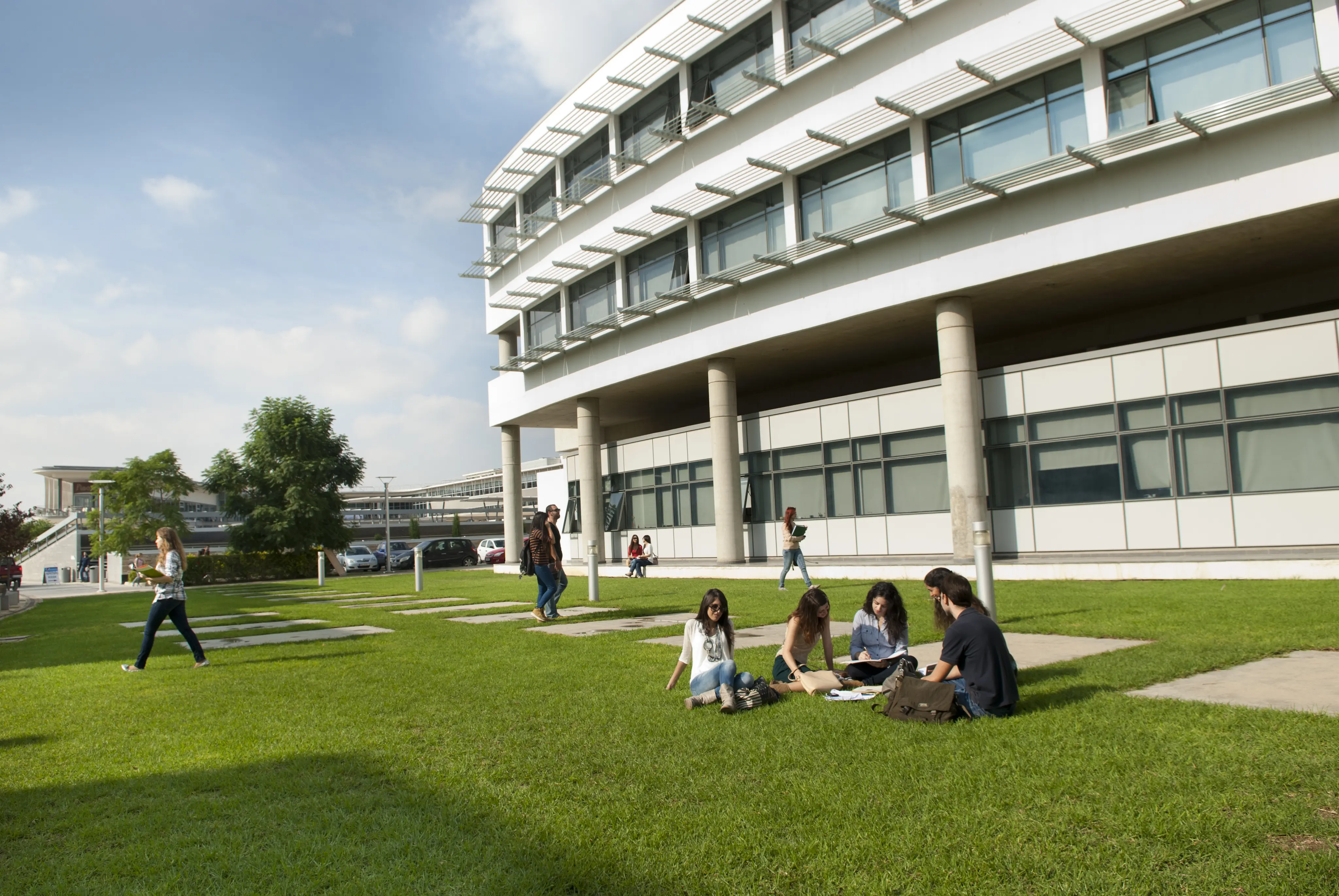 Αυτά τα επαγγέλματα επέλεξαν να σπουδάσουν οι Κύπριοι φοιτητές