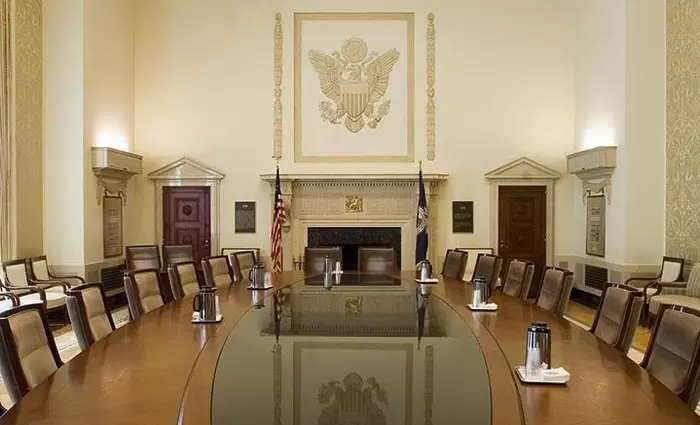 Τα τρία στρατόπεδα της Fed και το «τάνκερ» Πάουελ