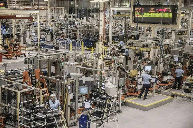 Πολυεθνικές εγκαταλείπουν τη Βραζιλία λόγω Covid-19