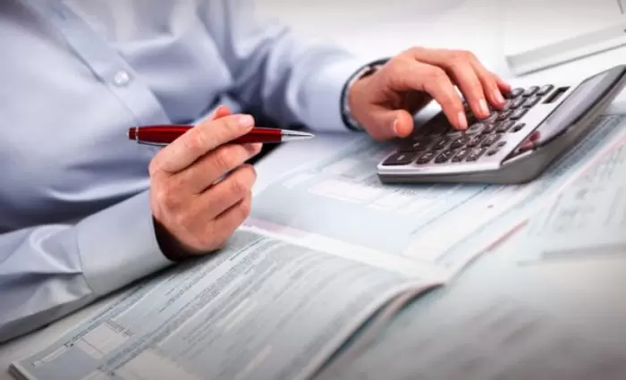 Παράταση προθεσμίας υποβολής φορολογικών δηλώσεων προωθεί η Βουλή