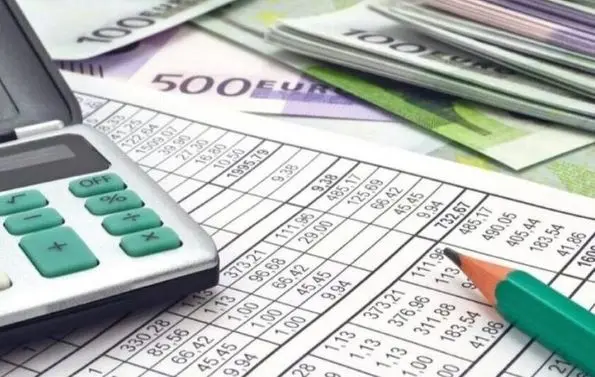 Πρόσω ολοταχώς για επέκταση φορολογικών διευκολύνσεων