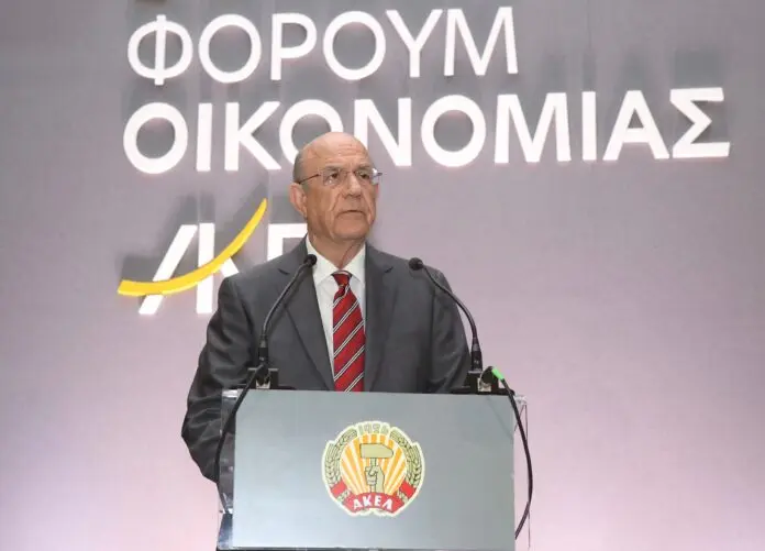 ΥΠΟΙΚ: Προσπάθεια για μετάθεση της πράσινης φορολογίας στα καύσιμα