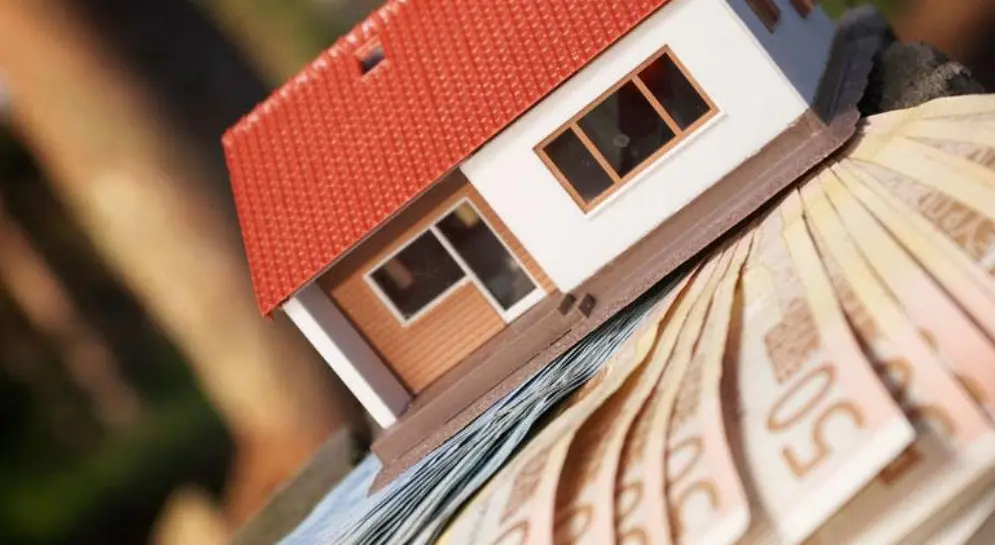 Κτηματομεσίτες: Με βάση την τιμή πώλησης ο μειωμένος συντελεστής ΦΠΑ