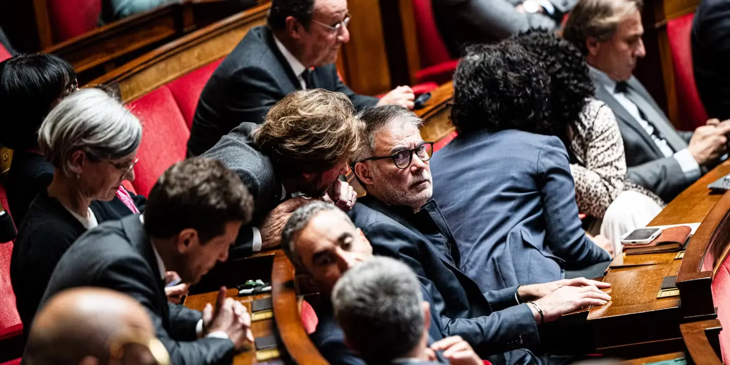 Νέα προβλήματα στη Γαλλία: Οι Σοσιαλιστές απειλούν να ρίξουν τον Λεκορνί