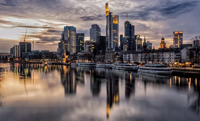 Αυξήθηκε η εμπιστοσύνη που δείχνουν οι γερμανικές επιχειρήσεις