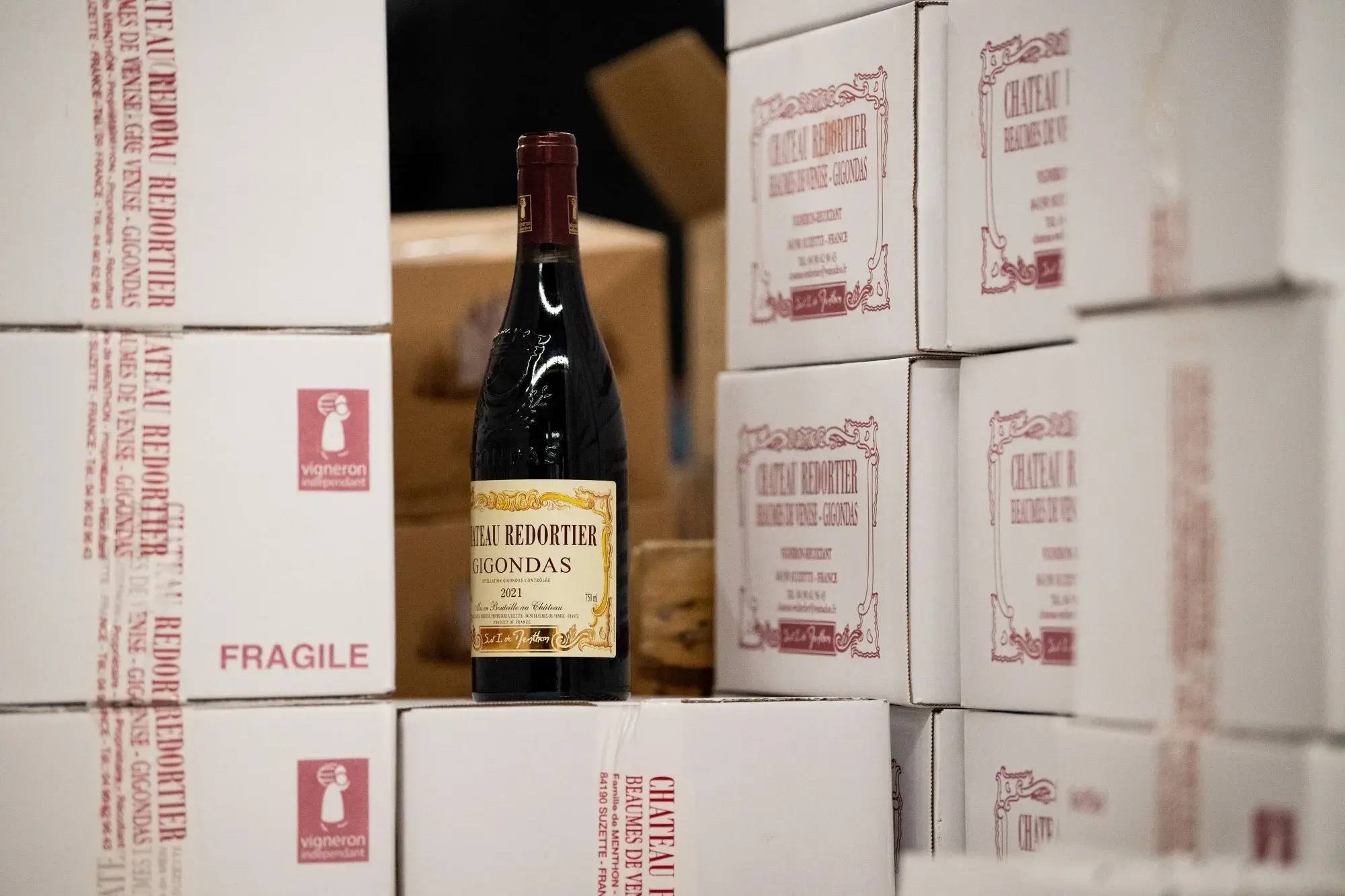 Καμπανάκι για τα γαλλικά κρασιά – «Χτύπημα» €1 δισ. και απώλειες 600.000 θέσεις εργασίας λόγω δασμών Τραμπ