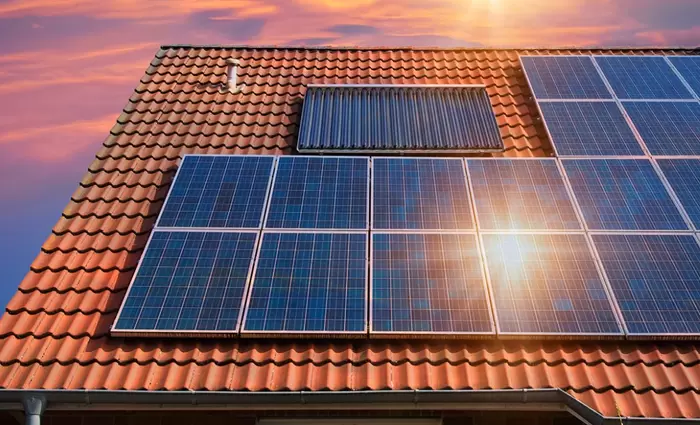 Κλείδωσε για αρχές 2024 το «Φωτοβολταϊκά για όλους» - Πώς θα υλοποιηθεί