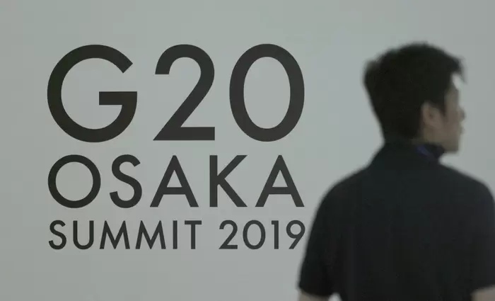 ΕΕ-G20: Ο εμπορικός πόλεμος ΗΠΑ-Κίνας πλήττει την παγκόσμια οικονομία