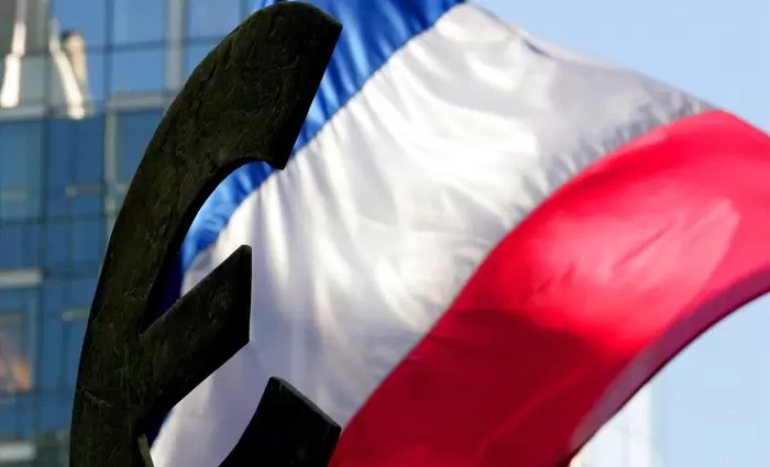 Τα πιο δύσκολα δεν έχουν έρθει προειδοποιεί ο Γάλλος Υπουργός Οικονομικών