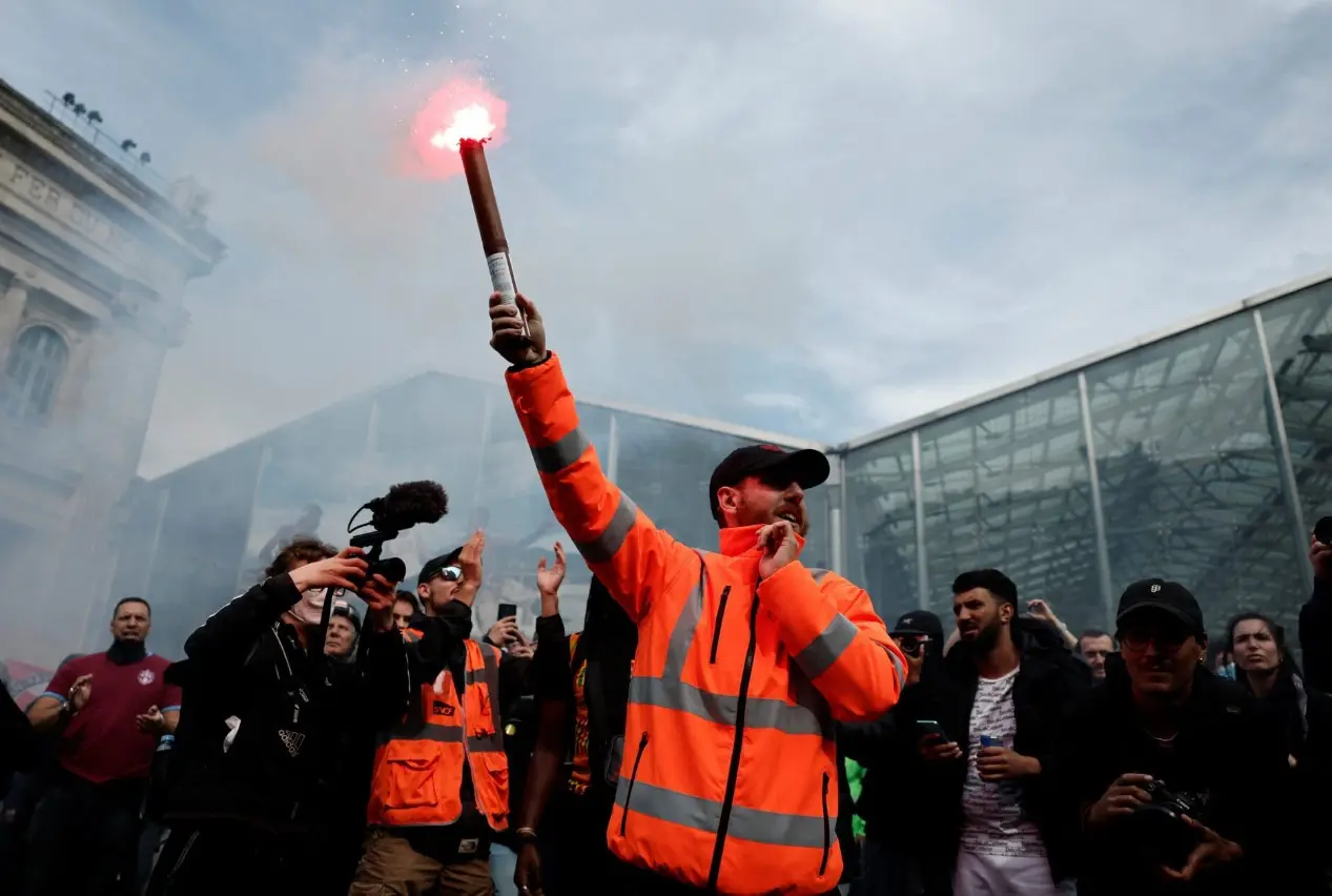 Γαλλία: Σε απεργιακό κλοιό η χώρα την Πέμπτη