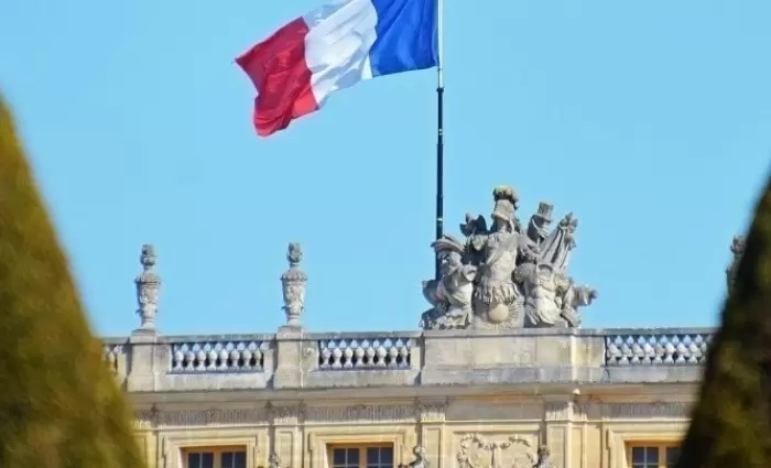 Πτώση για τη γαλλική βιομηχανική παραγωγή στην έναρξη του γ’ τριμήνου