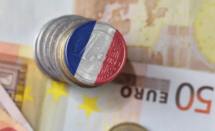 Υποβάθμιση γαλλικής οικονομίας λόγω κορωνοϊού