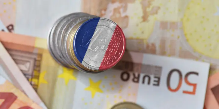 Υποβάθμιση γαλλικής οικονομίας λόγω κορωνοϊού