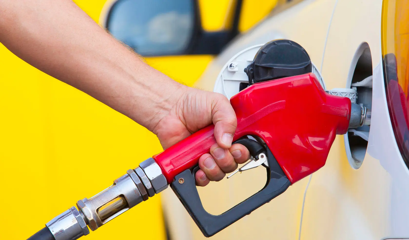 Ακριβότερες από σήμερα οι τιμές των καυσίμων