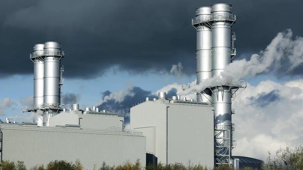 Βρετανία: Αύξησε τη χρήση φυσικού αερίου – Δοκιμάζεται ο στόχος για καθαρό δίκτυο έως το 2030