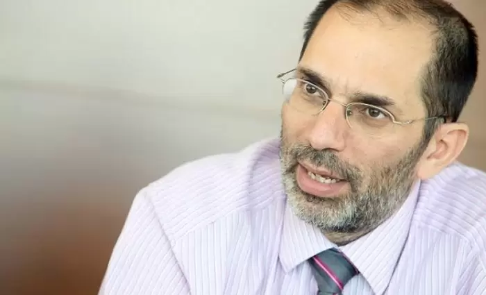 Γεν. Ελεγκτής: Ο Υπ.Οικονομικών λέει ψέματα για τις δωρεάν μετοχές