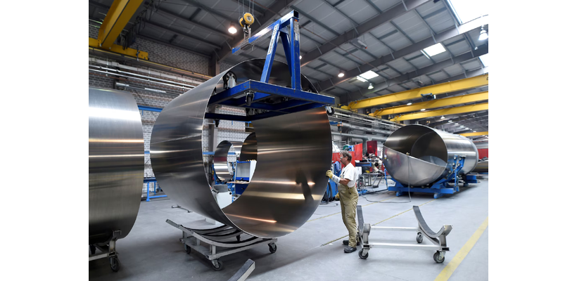 Άλμα στις γερμανικές εργοστασιακές παραγγελίες