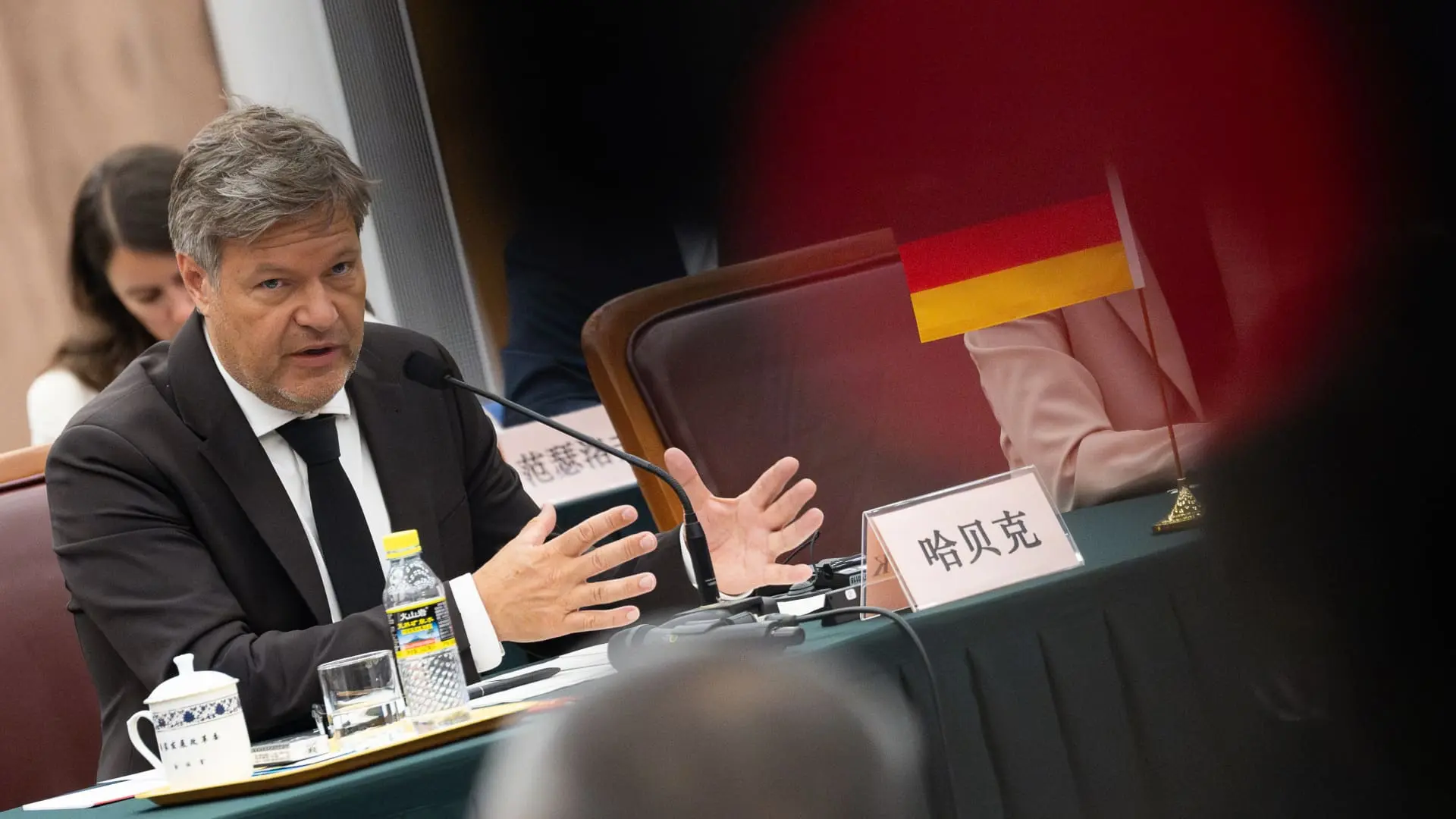 Γερμανός ΥΠΟΙΚ: Οι δασμοί ΕΕ σε κινεζικά αγαθά δεν συνιστούν «τιμωρία»