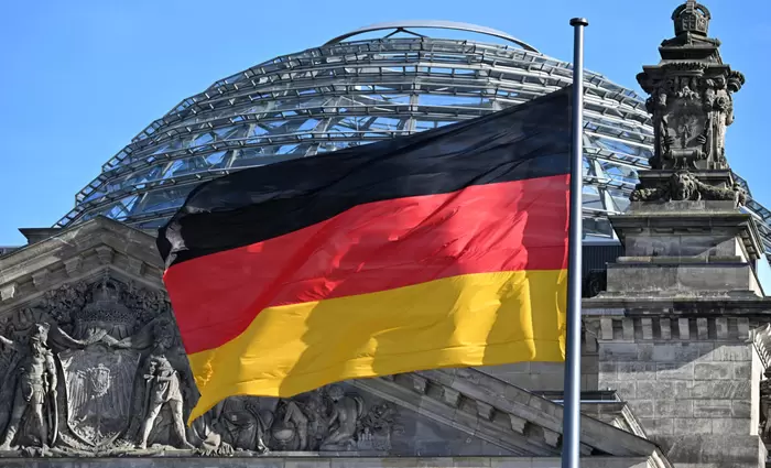 Γερμανία: Παίρνει μπρος η ατμομηχανή της Ευρώπης – Άνοδος 0,5% στην ιδιωτική κατανάλωση