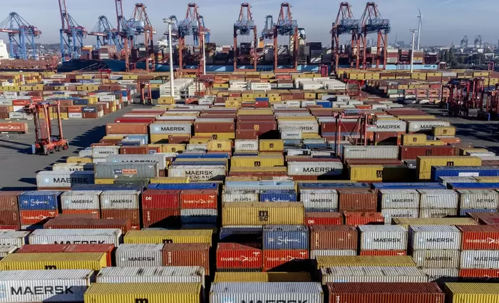 Σημαντική άνοδος για τις γερμανικές εξαγωγές τον Οκτώβριο