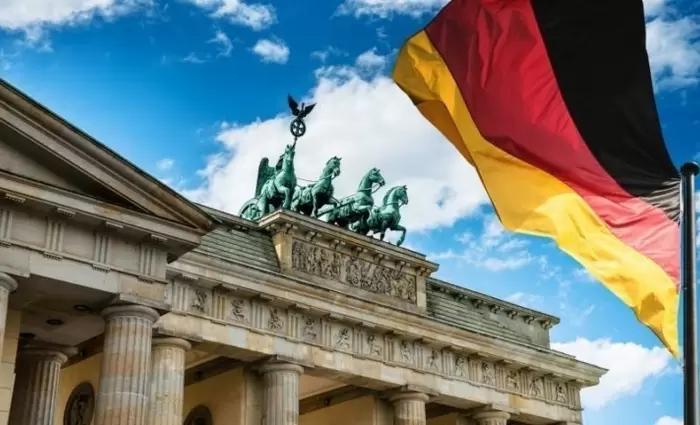 Γερμανία: Aπροσδόκητη άνοδος 0,8% στη βιομηχανική παραγωγή τον Νοέμβριο