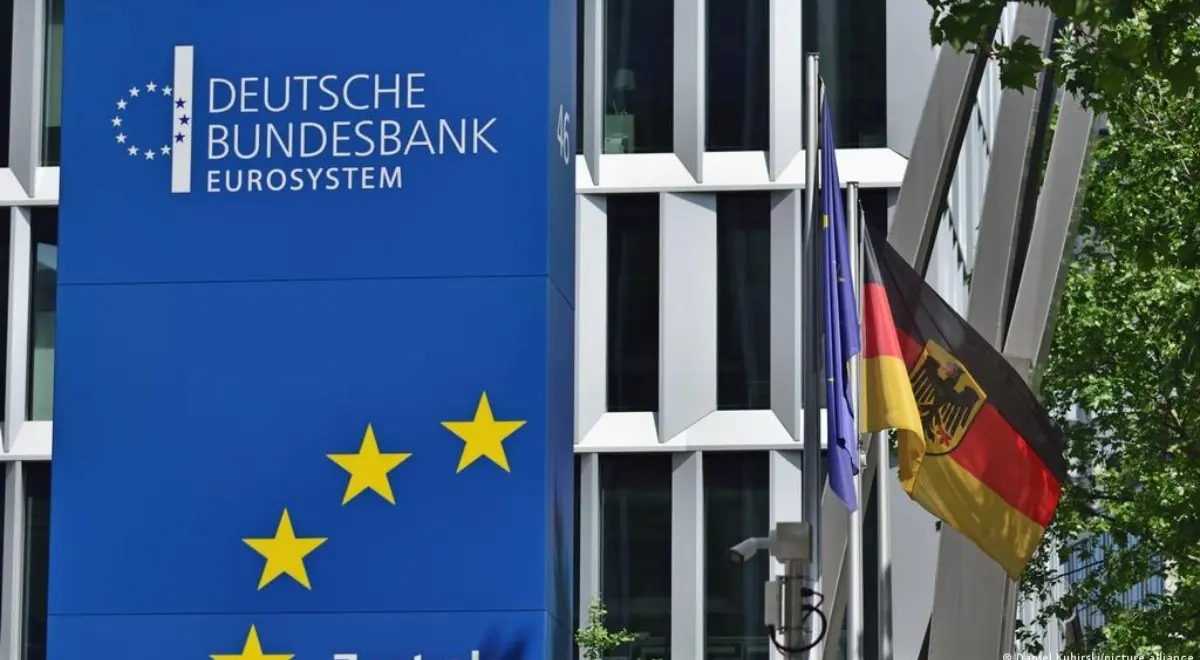 Bundesbank: Ο εμπορικός πόλεμος κάνει την ανάπτυξη απλησίαστο όνειρο για τη Γερμανία (γραφήματα)