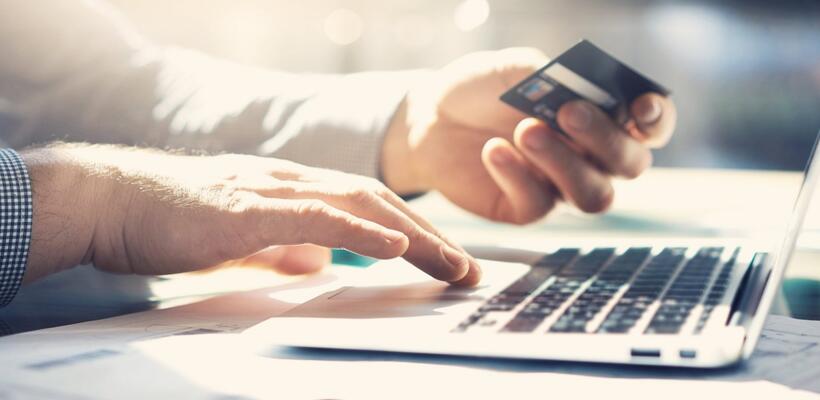 Νέα δεδομένα για επιχειρηματίες με τους νέους κανόνες online πωλήσεων της ΕΕ