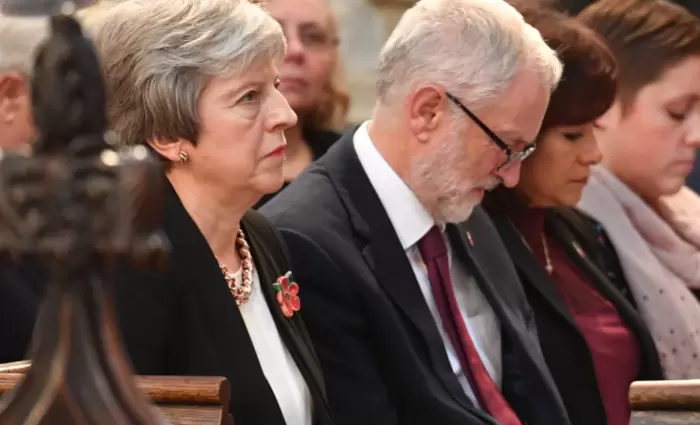 Brexit: Επιστροφή στο χείλος του γκρεμού μετά την κατάρρευση των συνομιλιών