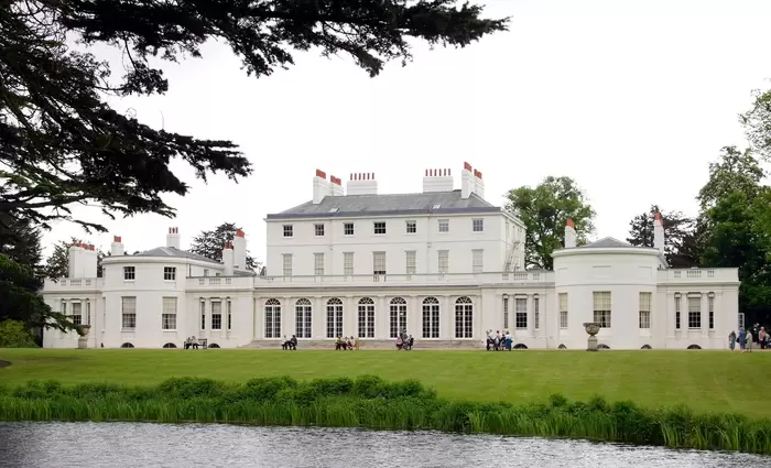 Βρετανία: €2,7 εκ. στοίχισε η ανακαίνιση της αγροικίας του Χάρι