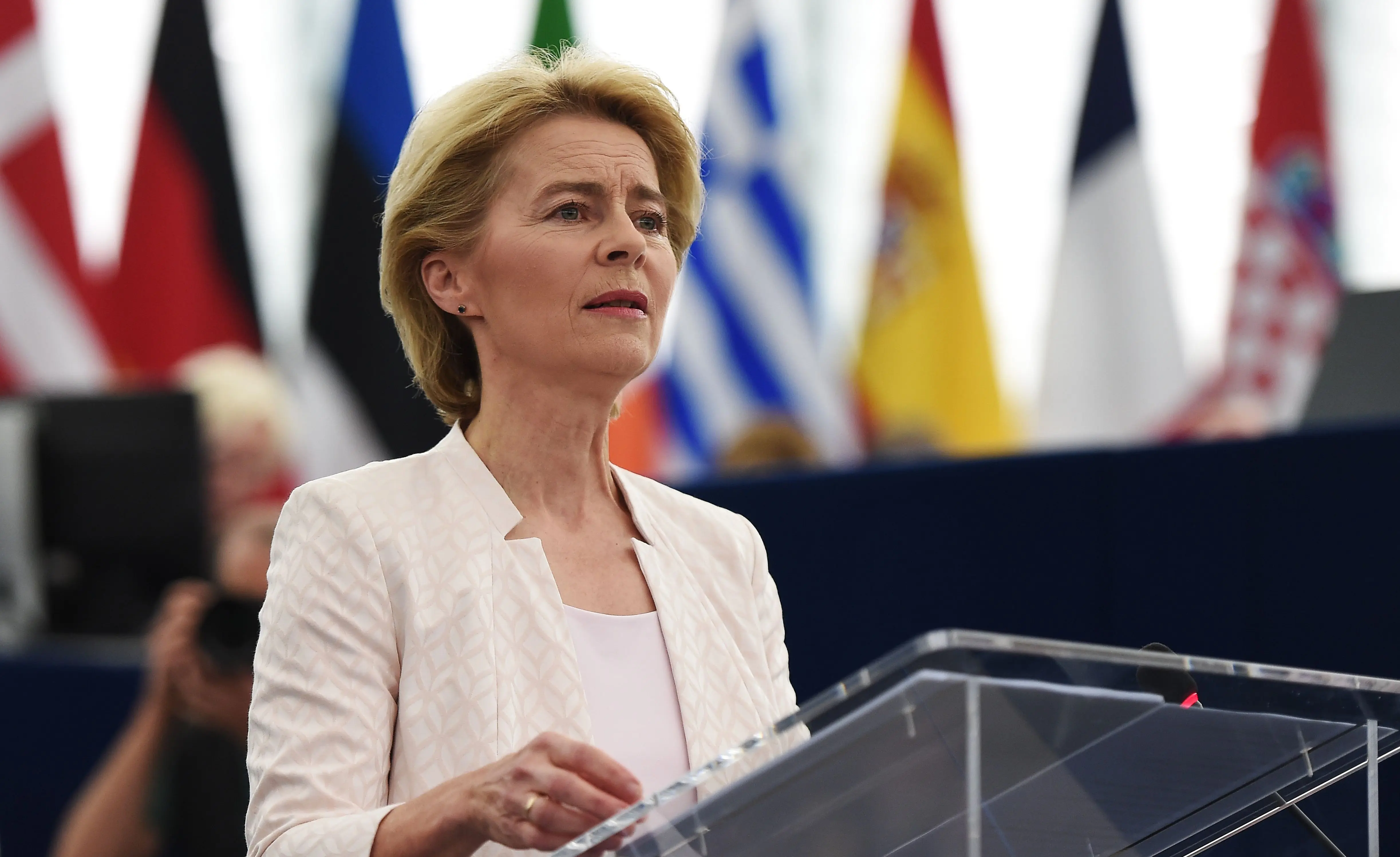 Ήταν ζοφερή η κατάσταση και λίγες οι επιλογές της Κομισιόν