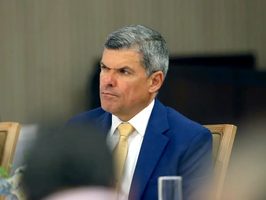 Υπ. Ενέργειας: Η μείωση κόστους ενέργειας σημαντική για βιομηχανία και οικονομία