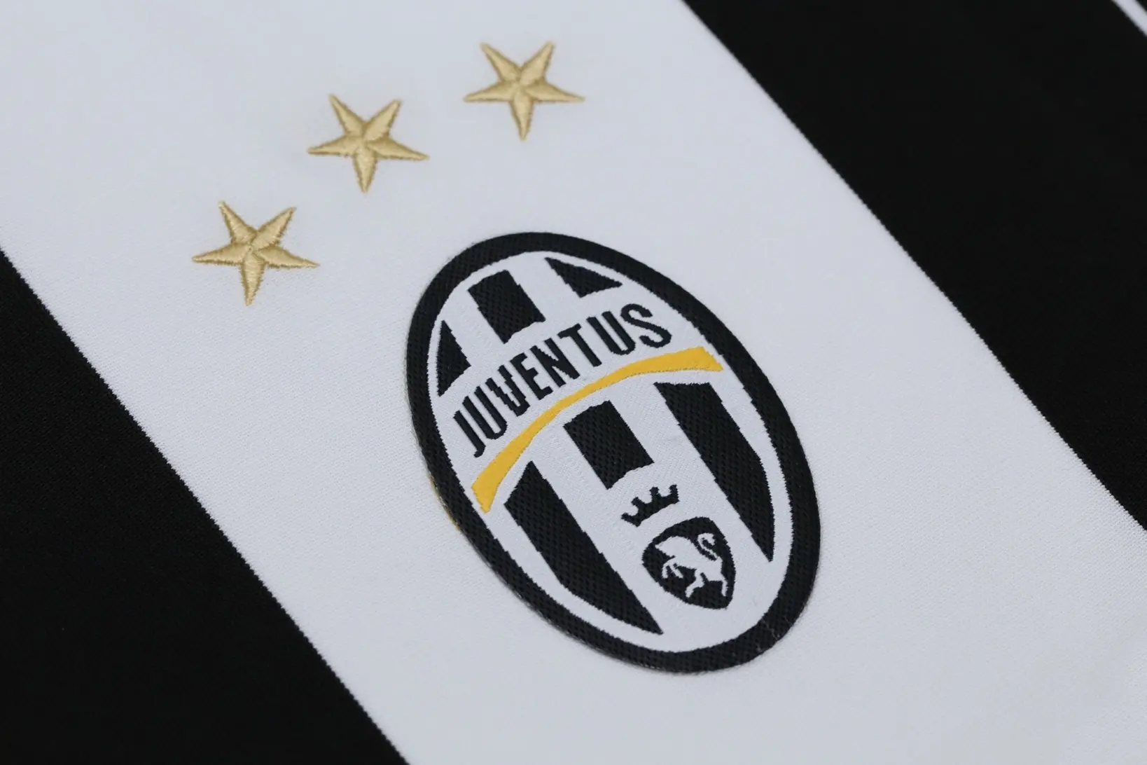 Γιουβέντους: Εξασφάλισε €98 εκατ. από πώληση μετοχών – Το σχέδιο για μείωση χρέους