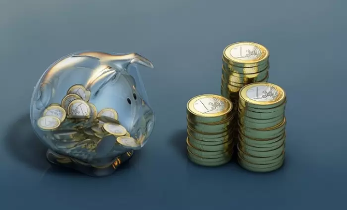 Πόσα πρέπει να αποταμιεύουμε κάθε μήνα για μια αξιόλογη σύνταξη