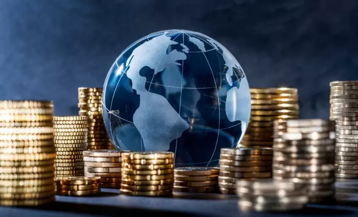 WSJ: Το μεγάλο χρήμα σήμερα πάει στο κεφάλαιο, όχι στην εργασία