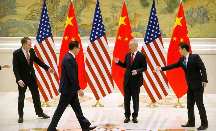 Η Κίνα προσπέρασε τις ΗΠΑ σε διπλωματικούς αντιπρόσωπους ανά τον κόσμο