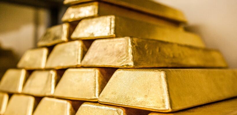 Αυξημένη ζήτηση για χρυσό και εκτιμήσεις για νέα ρεκόρ το 2025