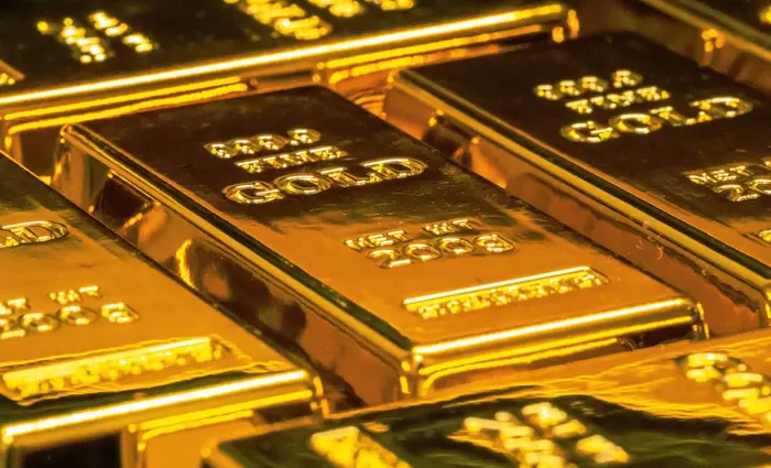 Ο χρυσός σταθεροποιείται μετά τη συμφωνία ΗΠΑ και ΕΕ για τους δασμούς – Κοντά στα $3.340 η ουγγιά