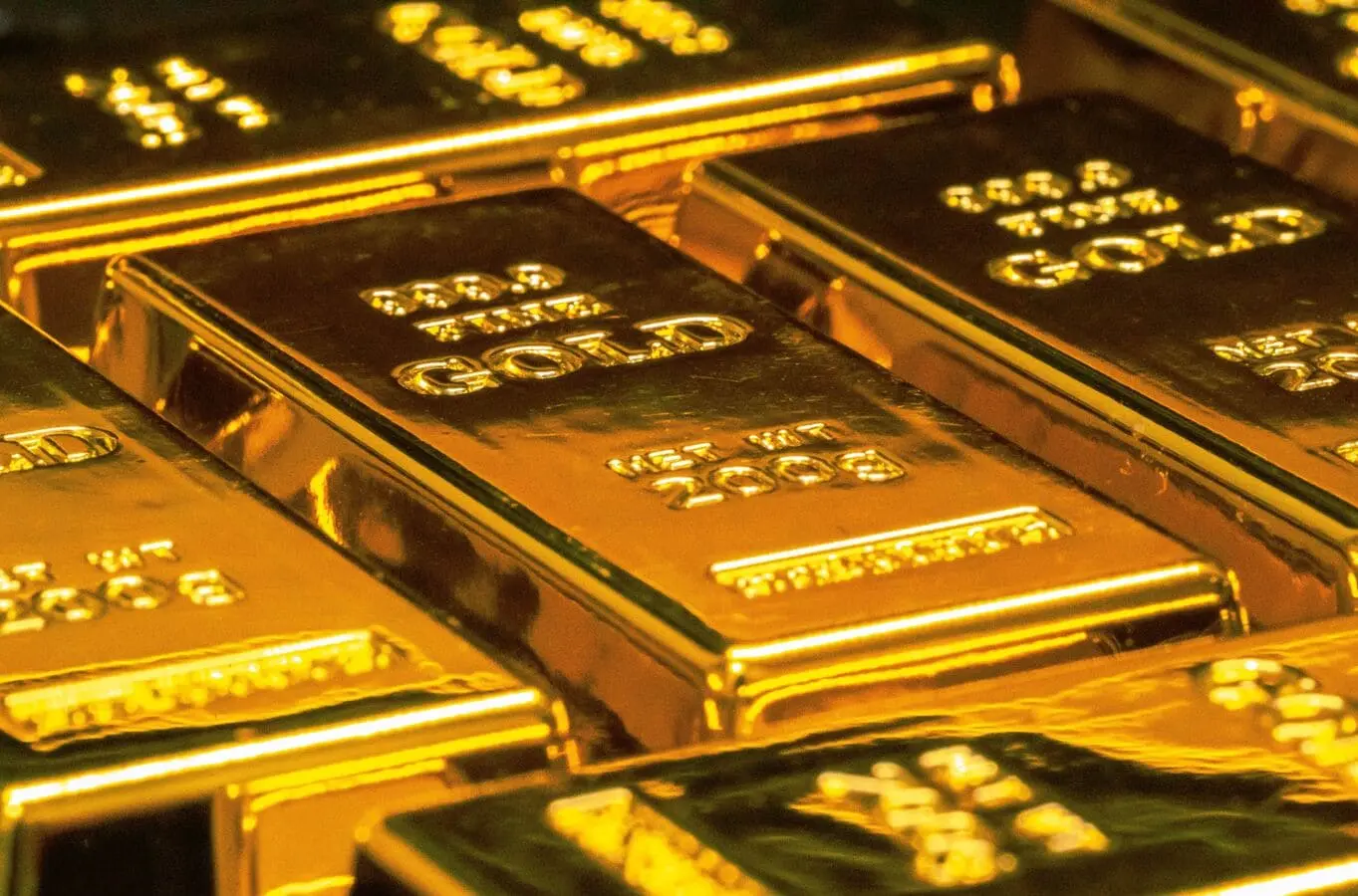 Ο χρυσός σταθεροποιείται μετά τη συμφωνία ΗΠΑ και ΕΕ για τους δασμούς – Κοντά στα $3.340 η ουγγιά