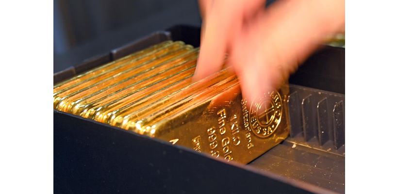 Παγκόσμια φρενίτιδα με τον χρυσό – Πάνω από τα 5.000 δολάρια