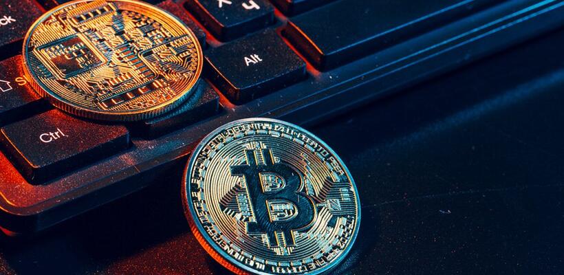Το ράλι του Bitcoin, τα altcoins και τα «χαμένα» $300 δισ.
