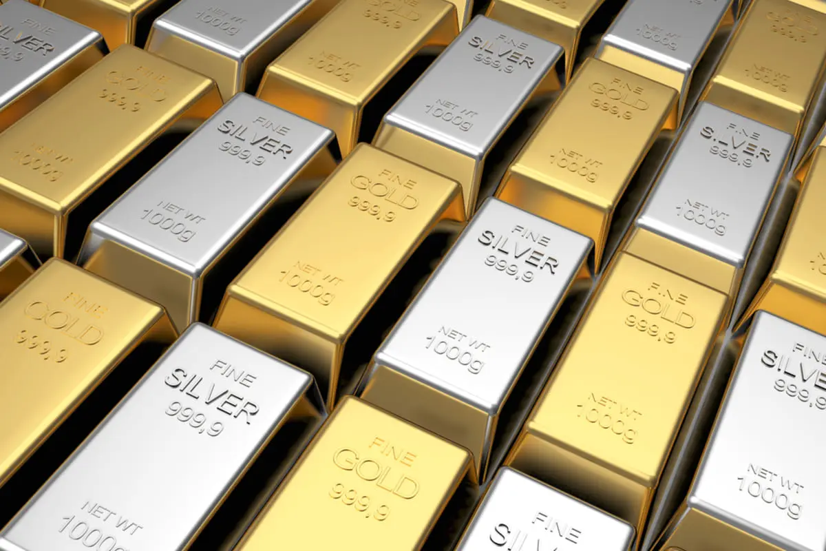 Νέες κορυφές για χρυσό και ασήμι – Ευάλωτο το risk sentiment