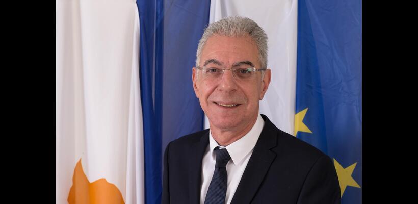 «Μήνυμα στους καταθέτες η κατάθεση 2,5 δις στη Συνεργατική»