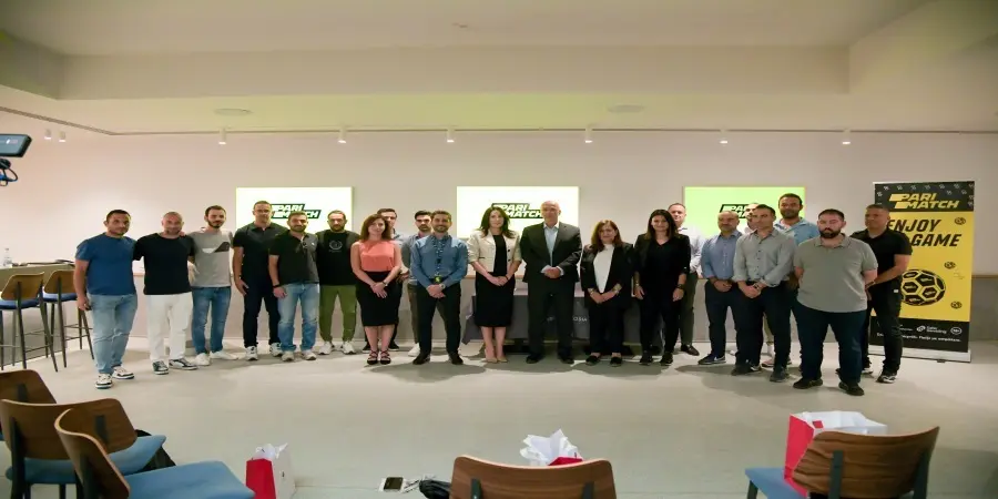 Τελετή βράβευσης προγραμμάτων επιμόρφωσης αθλητικών στελεχών από το Πανεπιστήμιο Λευκωσίας με χορηγία της Parimatch