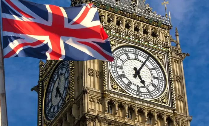 Μειώνεται η απασχόληση στη Βρετανία το 2020