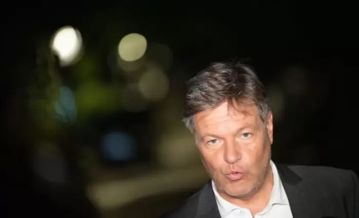 «Άκυρο» στον Γερμανό ΥΠΟΙΚ από Κινέζο Πρωθυπουργό - Δεν θα γίνει συνάντηση